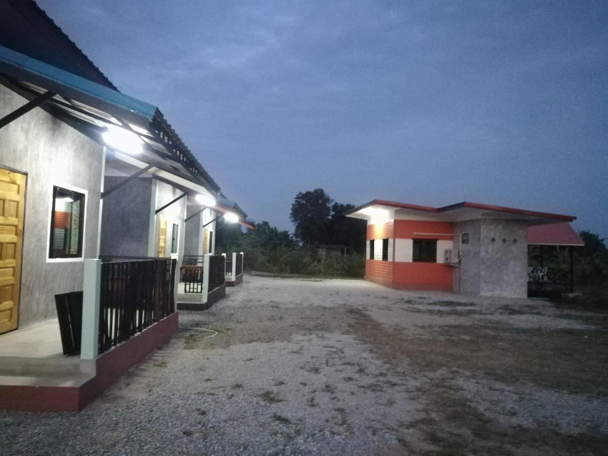 Bn Resort Ban Nong Chum Saeng Exterior foto